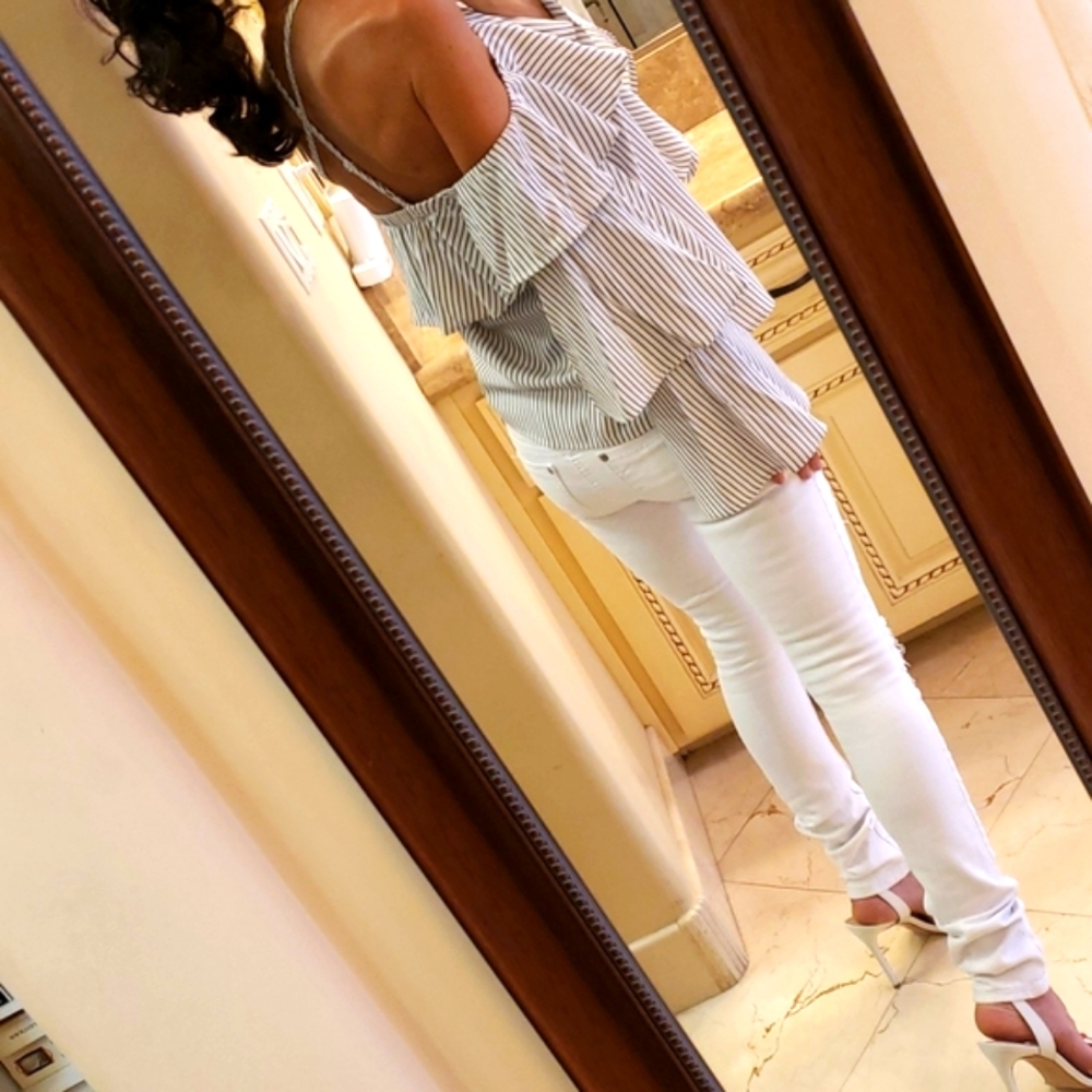 Express flouncy striped cold-shoulder blouse, XS - Picture 12 of 16